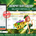 SLOT LUCKY CLOVER RICHES